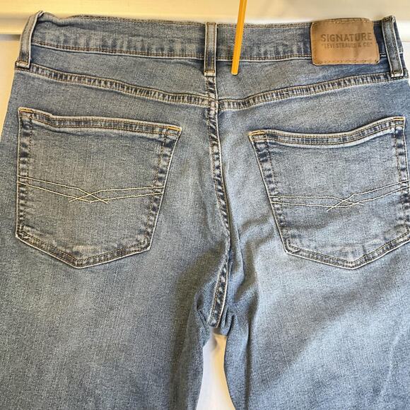 Signature Levi's Men Jeans 32X30 Blue Denim S37 Slim Classic Button Mid Rise - Picture 5 of 12